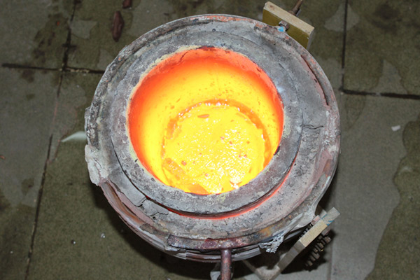 废铜熔炼炉设备